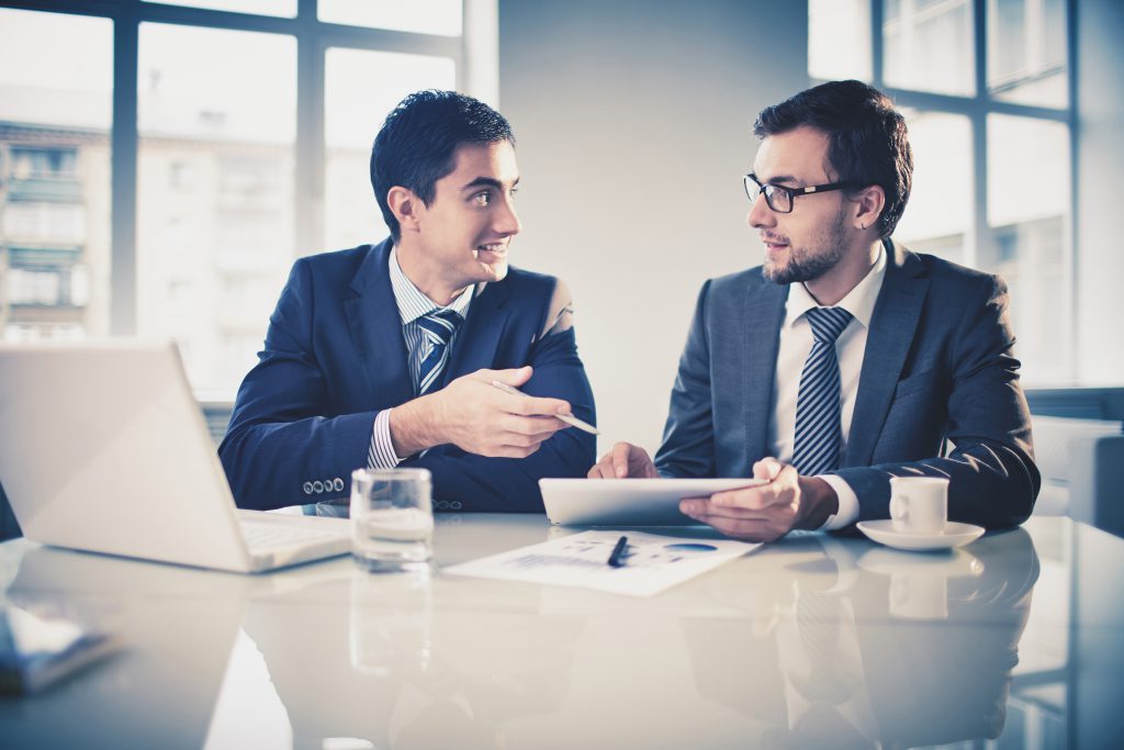 Compañeros de trabajo. Reunión de negocios